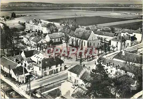 Cartes postales moderne Les Ormes sur Voulzie S et M Vue d'ensemble L'Eglise