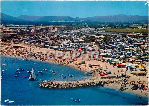 Cartes postales moderne Port Grimaud Var au bord de la mer dans le golfe de St Tropez