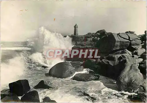 Moderne Karte Ploumanach en Perros Guirec Cotes du Nord La Tempete a l'assaut du Phare