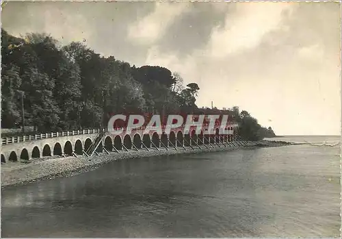 Cartes postales moderne Perros Guirec C du N Sur la Corniche les Arcades du Linkin