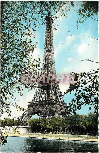 Cartes postales moderne Paris La Tour Eiffel