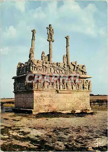 Cartes postales moderne Tronoen Finistere Facade sur du calvaire la Presentation au Temple le Bapteme du Christ