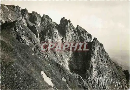 Cartes postales moderne Environs du Mont Dore P de D Le Puy de Sancy Les cheminees du diable