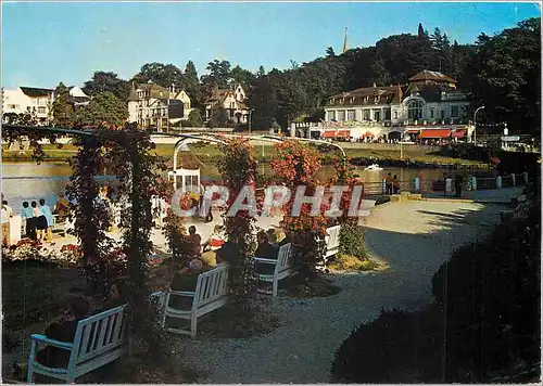 Cartes postales moderne Station thermale de Bagnoles de l'Orne Les jardins du lac et le Casino des Thermes