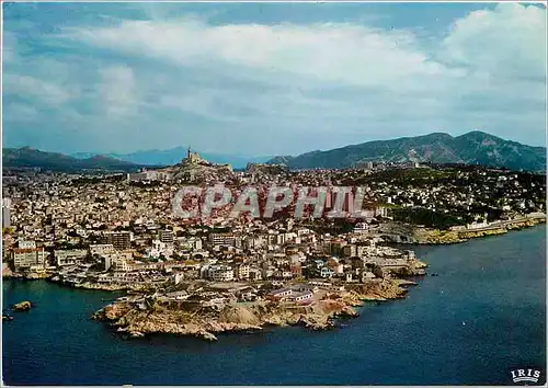 Cartes postales moderne Marseille B du R Vue aerienne Notre Dame de la Garde et la Corniche