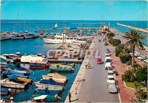 Cartes postales moderne Viareggio Port et darse des yachts