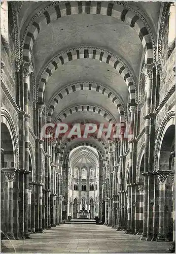 Cartes postales moderne Vezelay Yonne Eglise Abbatiale de Sainte Madeleine La Nef