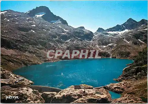 Cartes postales moderne Les Pyrenees Barrage refuge et Lac d'Artouste