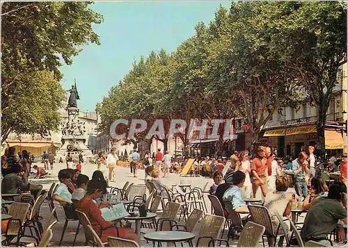 Cartes postales moderne Avignon Vauclise La Place de l'Horloge