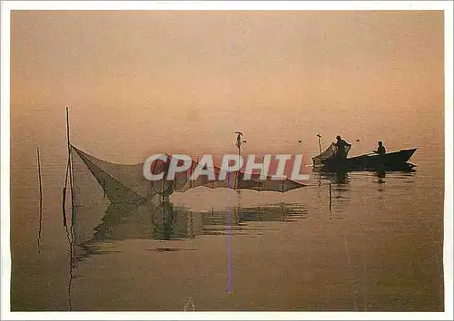 Cartes postales moderne Fisherman LJsselmeer Holland