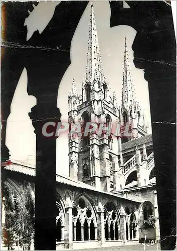 Cartes postales moderne Bayonne BP Les fleches de la Cathedrale