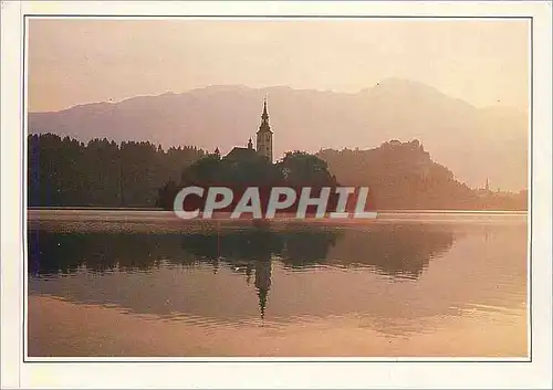 Cartes postales moderne Bled in the Slovene Alps The church of Saint Mary of the Lake