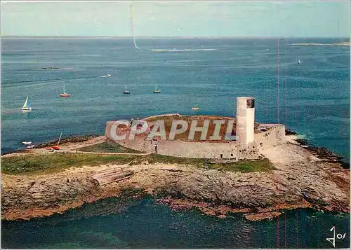 Cartes postales moderne Iles de Glenan Le fort des Cigognes