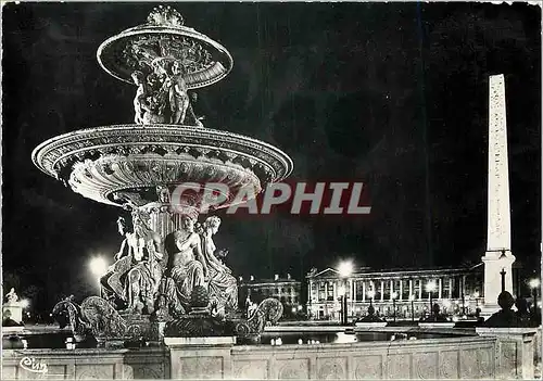 Cartes postales moderne Paris la nuit La Place de la Concorde