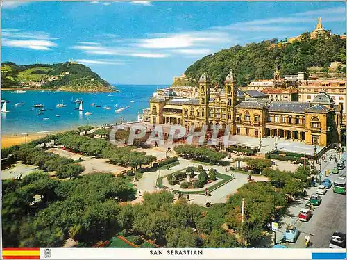 Cartes postales moderne San Sebastian Parc d'Alderdi Eder et Hotel de Ville