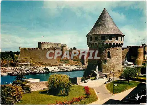 Cartes postales moderne Brest La Tour Tanguy et le Chateau