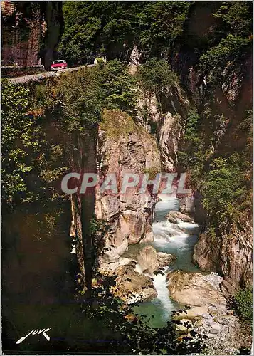 Cartes postales moderne Vallee d'Ossau Route d'Eaux Chaudes Le Gouffre du Hourat