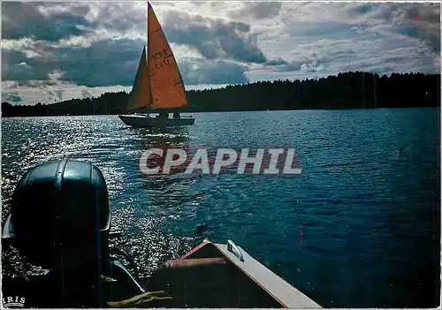 Cartes postales moderne Contre jour sur le Lac Limousin Bateau