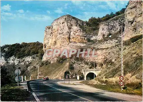 Cartes postales moderne Les Grottes d'Arcy sur Cure Yonne Le tunnel de Saint More