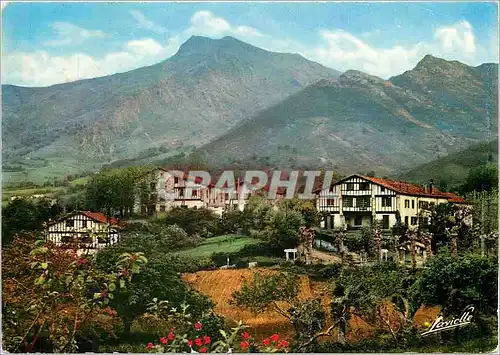 Cartes postales moderne Maisons Basques au pied de la Rhune