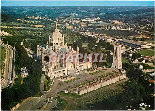 Moderne Karte Lisieux Calvados Vue aerienne sur la Basilique