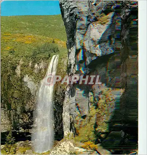 Cartes postales moderne L'Auvergne touristique Le Mont Dore La Grande Cascade