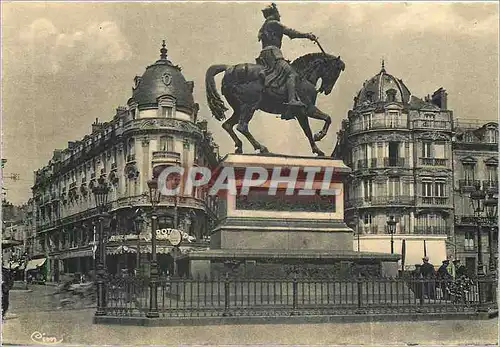 Moderne Karte Orleans (Loiret) Place du Martroi Place principale et centrale de la ville ou se trouve la statu