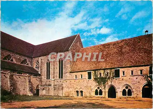 Cartes postales moderne Abbaye Cistercienne de l'Epau (XIIIe au XVe s) La cour de l'ancien cloitre