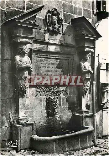 Cartes postales moderne L'Auvergne Riom Fontaine d'Adan et Eve