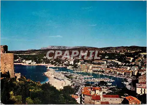 Cartes postales moderne Une rose a la boutonniere Cassis sur mer Vue panoramique