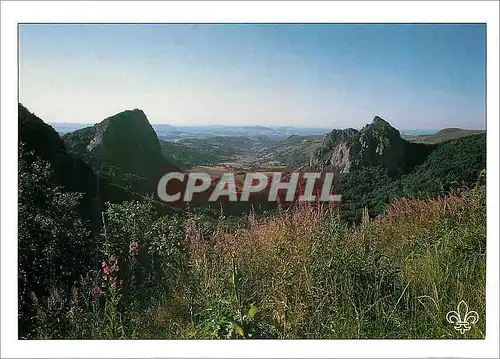 Cartes postales moderne Auvergne les rochers Tuiliere (alt 1294 m) et Sanadoire (alt 1290 m)