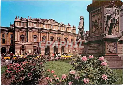 Cartes postales moderne Milano Place de la Scala
