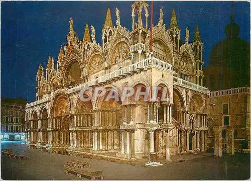 Cartes postales moderne Venezia Basilique de St Marc la nuit