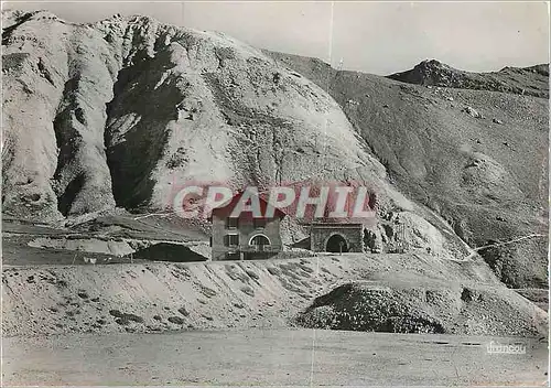 Cartes postales moderne Col du Galibier (2556 m) le chalet et le tunnel