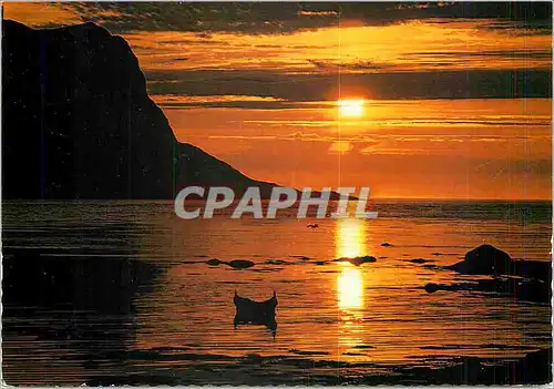 Cartes postales moderne Norge Norway Midhattsol Lofoten