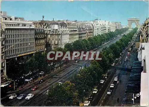 Cartes postales moderne Paris L'Avenue des Champs Emysees et L'Arc de Triomphe