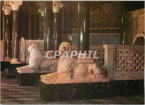 Cartes postales moderne Sofia le dome Monument alexandre Nevski colonnes et parapets des baldaquins des deux trones