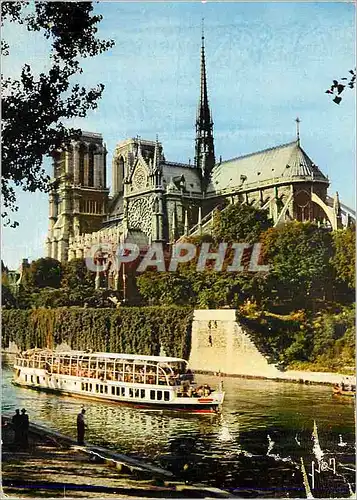 Cartes postales moderne Paris Les bord la seine  Notre D vue du Quai de Montebello