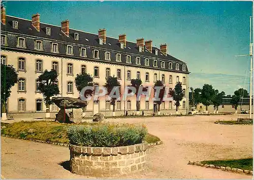 Cartes postales moderne Guigamp Caserne de la Tour d'Auvergne