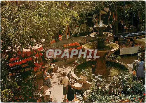 Cartes postales moderne Grasse la Fontaine de la Place aux Aires