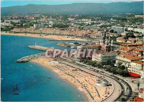 Cartes postales moderne Saint Raphael (Var) La Cote d'Azur La Plage au fond Frejus et sa Plage