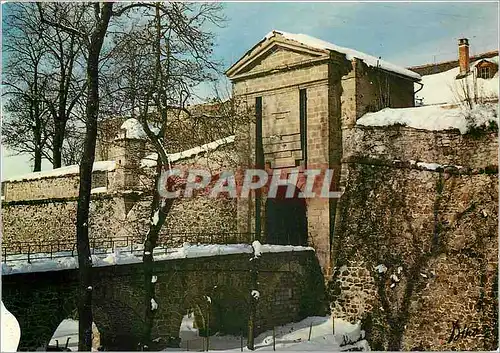 Cartes postales moderne Mont Louis (alt 1600 m) Ville fortifiee par Vauban au XVIes Entree de la Cite