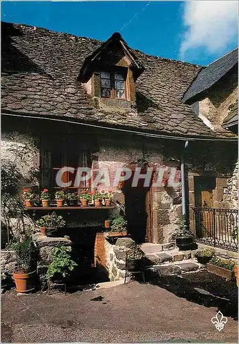 Cartes postales moderne Salers (Cantal) Cite movennangeuse Maison pittoresque