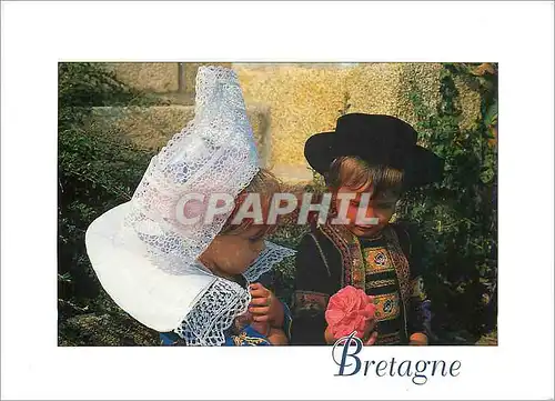 Moderne Karte Couleurs de Bretagne Jeune couple en Costume de Fouesnant