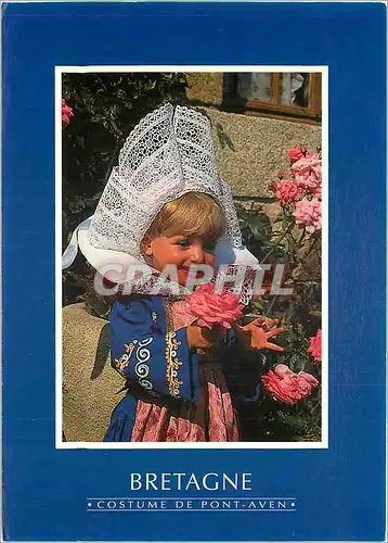 Cartes postales moderne Couleurs de Bretagne Jeune couple en Costume de Fouesnant