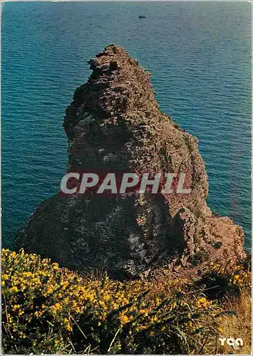 Cartes postales moderne Le Cap Frehel sur le versant Est le rocher de la Grande Fauconniere