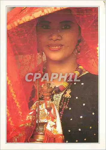 Cartes postales moderne Philippines Ile de Lucon Femme ifugaos a l'amulette