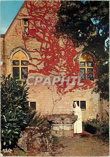 Cartes postales moderne Abbaye N D d'Orval Jardin et ancienne salle des hotes