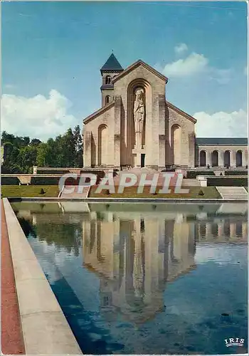 Cartes postales moderne Abbaye N D d'Orval Basilique Cour d'honneur