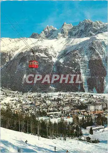 Cartes postales moderne Chamonix Mont Blanc (Hte Sav) de 1037 m a 4807 m vue generale et chaine des Aiguilles